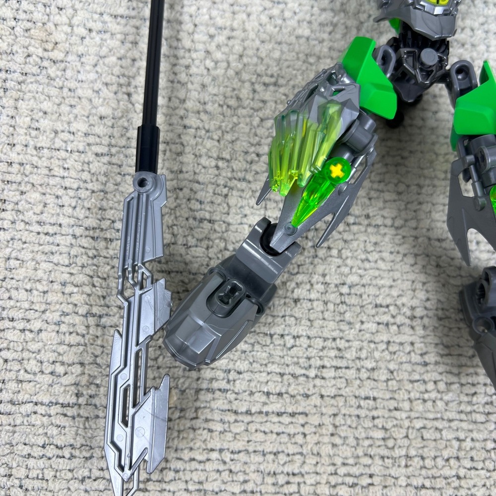 Lego Bionicle Lewa Uniter of Jungle 71305 Action Figure NOT COMPLETE - Picture 3 of 6